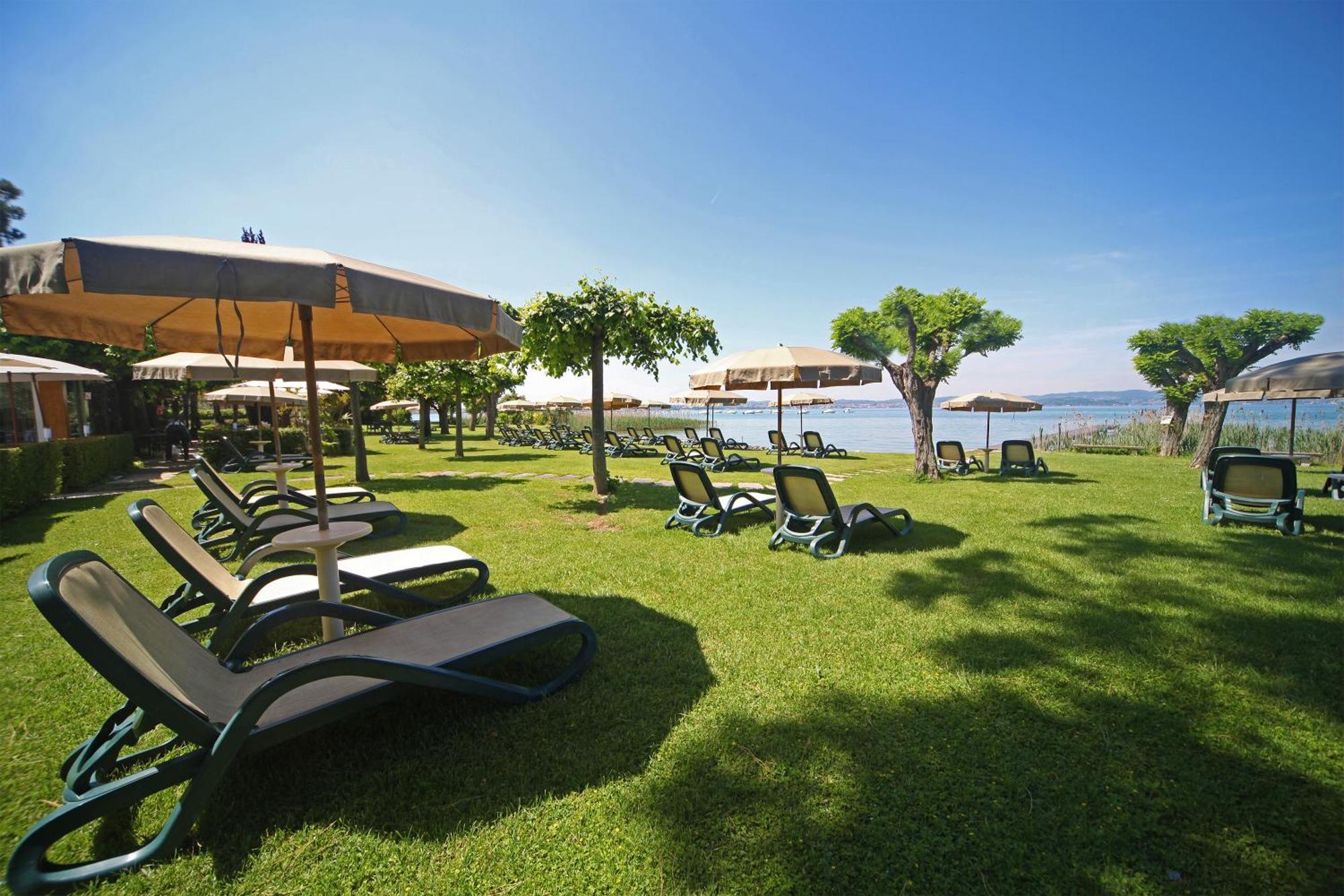 Hotel La Pauel Sirmione Exterior photo